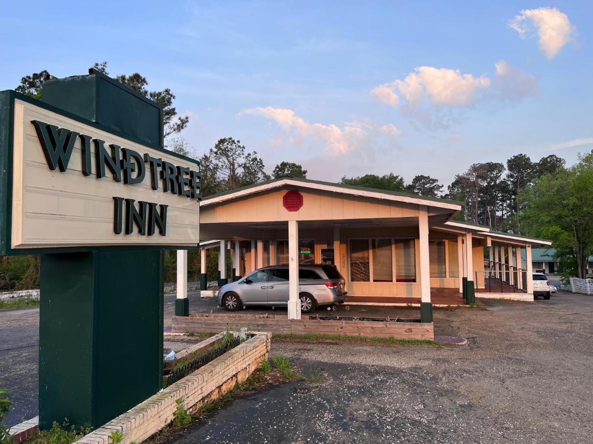 Windtree Inn Grove Hill Exteriér fotografie